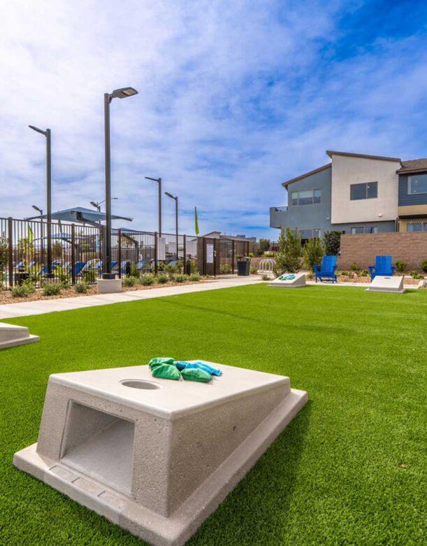 SRPAmenity4-855x1090-1-611x780