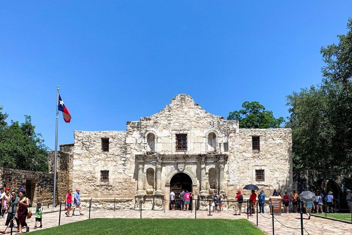 8._The-Alamo