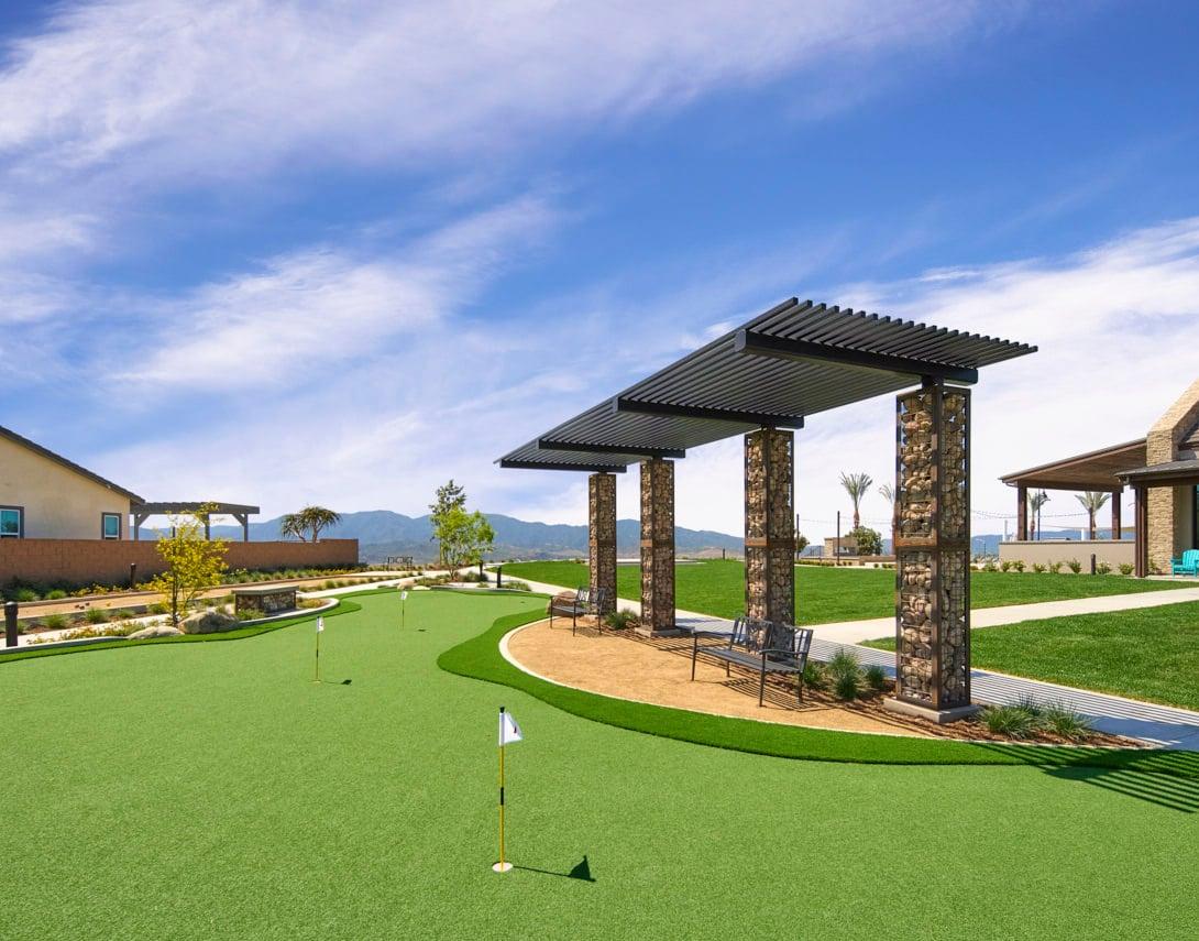 The VuePoint At Altis At Skyline - Putting Green