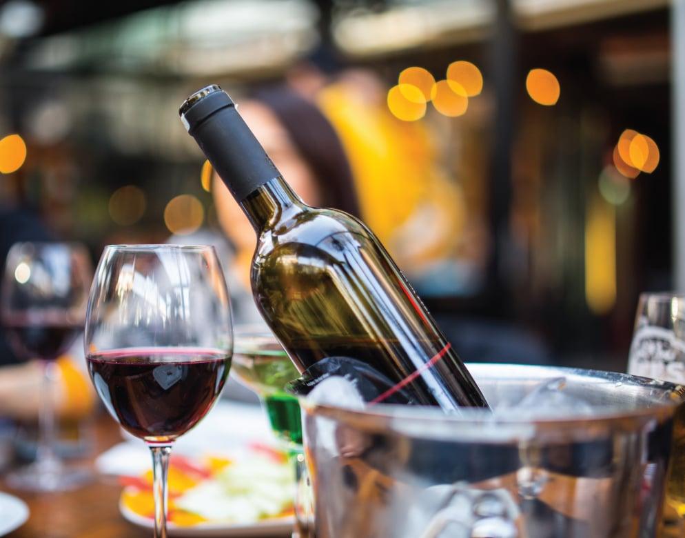 Arobrstone_Bothell_Dining_2_Washington_Tri_Pointe_Homes