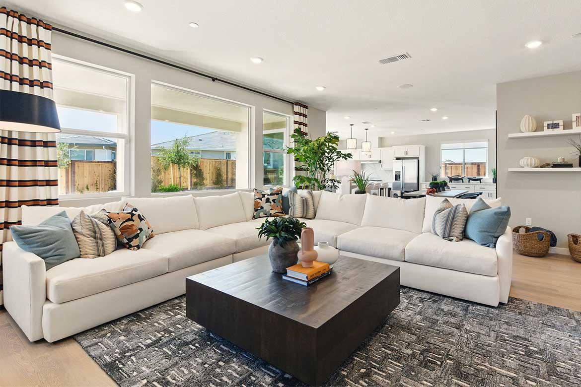 KnollsBlog_ModelGreatRoom_1170x780