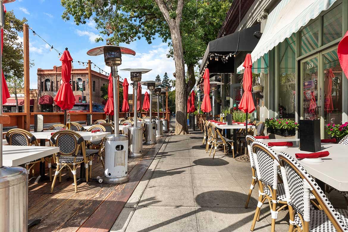 Outdoor Restaurant Dining