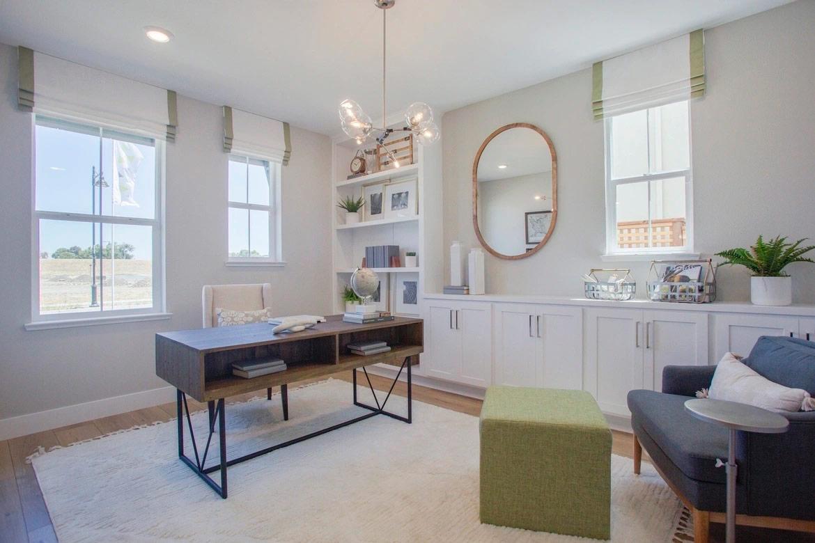 Home office with built in shelves