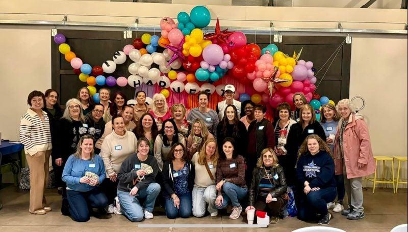 IMG_1216_Resident-Bunco-Group_Selection_Comp