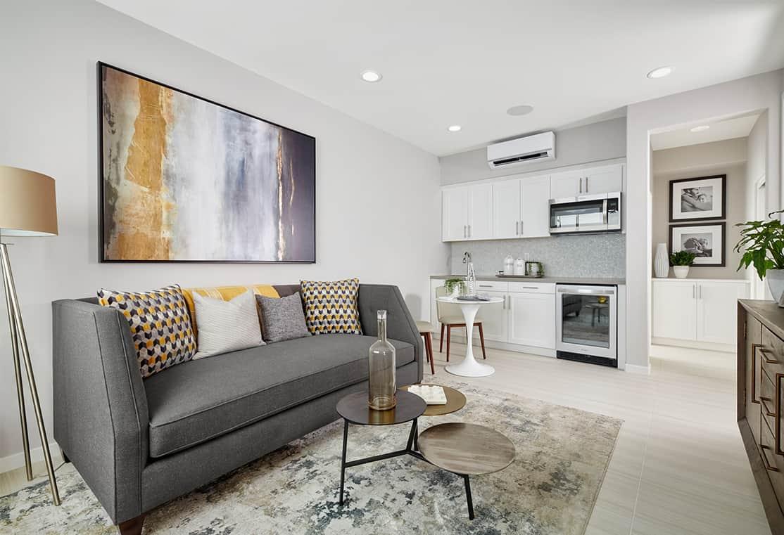 Res-3-Bedroom-4-Bath-3-Suite