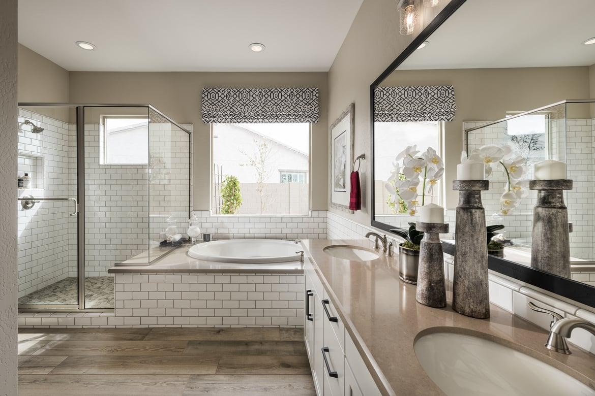 interior design layout of bathroom