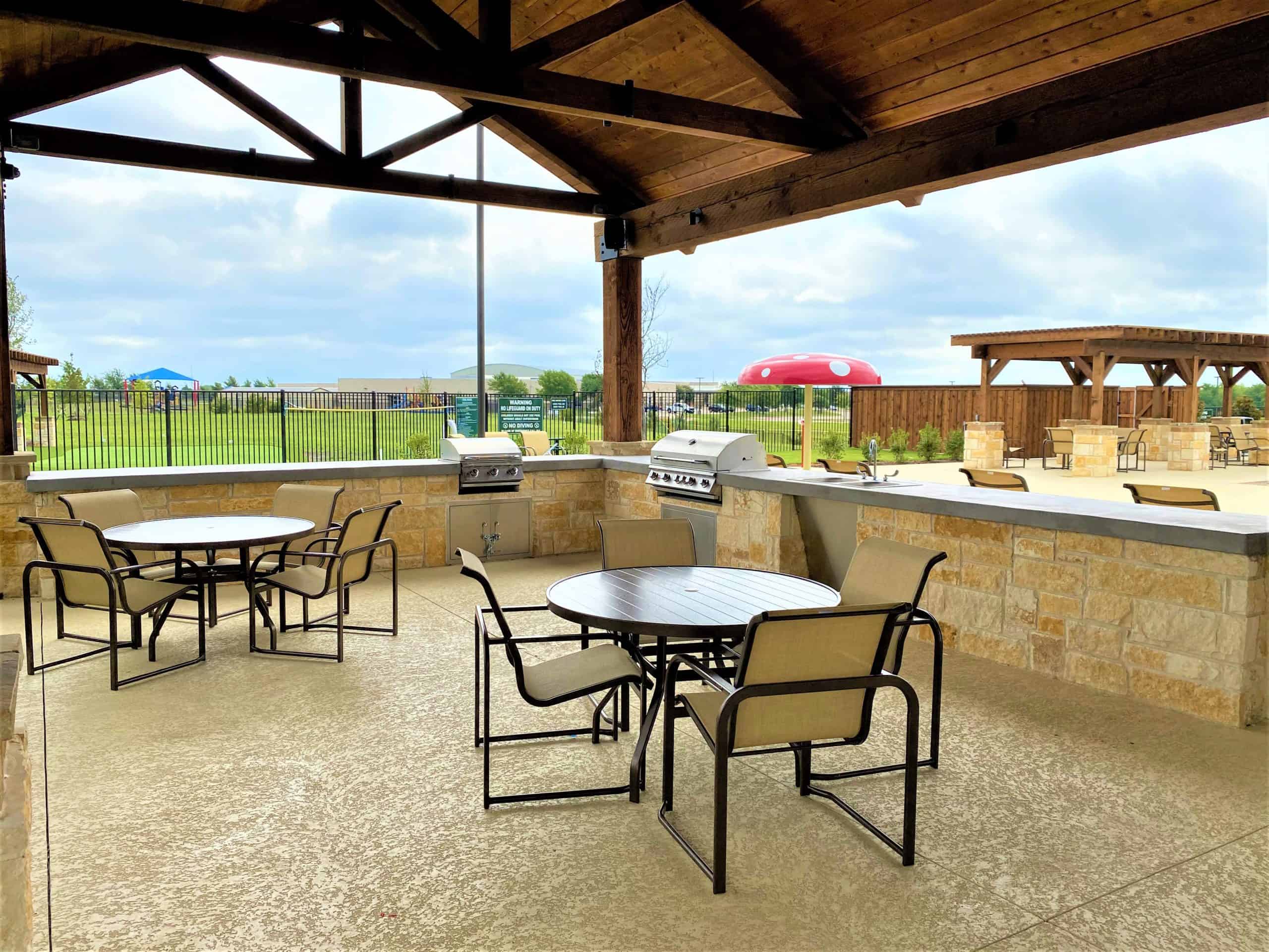 woodcreekfateamenitycentercoveredpavillion