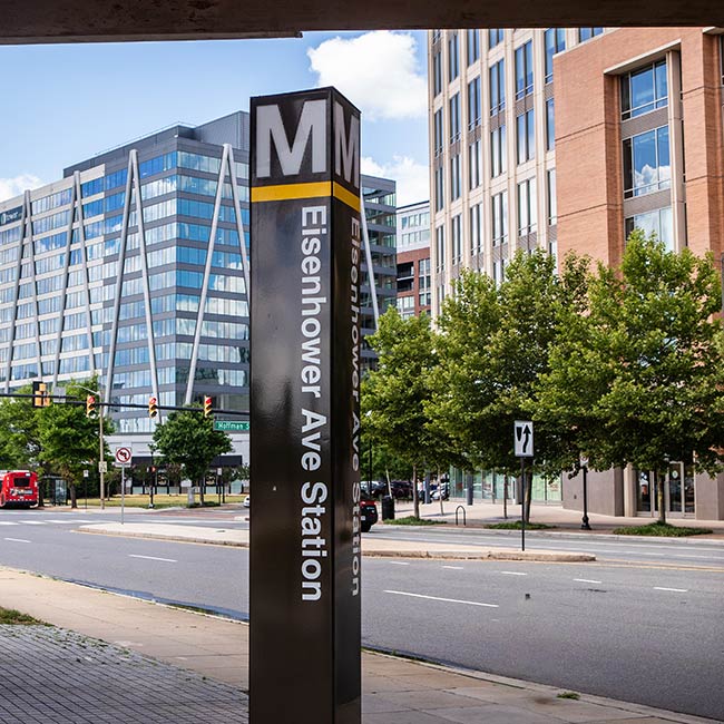 EisenhowerpointeEisenhowerave